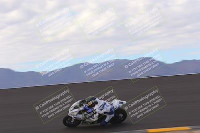 media/Sep-11-2022-SoCal Trackdays (Sun) [[81b7e951af]]/Bowl (820am)/